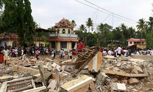 പുറ്റിങ്ങൽ  വെടിക്കെട്ടപകടം ; കലക്​ടറേറ്റിലെ സിസിടിവി ഹാർഡ്​ ഡിസ്​ക്​ പിടിച്ചെടുത്തു