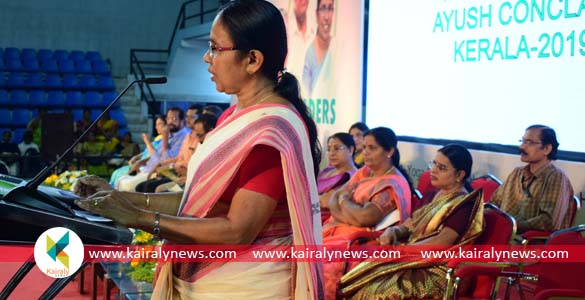 നാട്ടറിവുകള്‍ ശാസ്ത്രീയമായി പ്രയോജനപ്പെടുത്താന്‍ ആയുഷ് കോണ്‍ക്ലേവ് വഴിയൊരുക്കും: മന്ത്രി കെ.കെ ശൈലജ