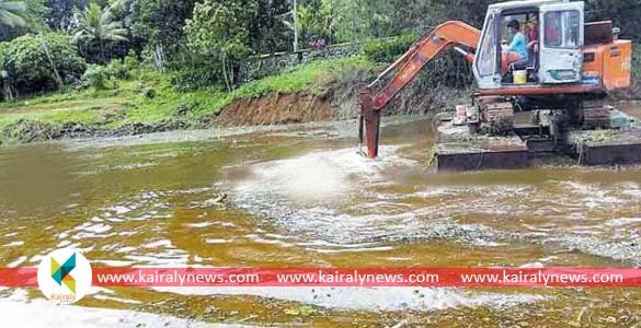 ജനകീയ പങ്കാളിത്തത്തോടെ പുനരുജ്ജീവിപ്പിച്ച വരട്ടാറിന് ദേശീയ അംഗീകാരം