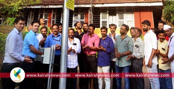 മലപ്പുറം നിയോജക മണ്ഡലത്തില്‍ പ്രകാശവിപ്ലവം: മിനിമാസ്റ്റ് ലൈറ്റുകള്‍ ഉദ്ഘാടനം ചെയ്തു