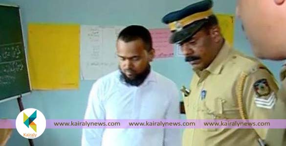 തിരൂരില്‍ പ്രകൃതി വിരുദ്ധ പീഡനം: മദ്രസ അധ്യാപകൻ പിടിയില്‍