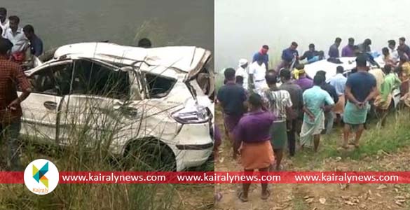 പാലക്കാട്ട് തൃത്താലയിൽ ഏഴംഗ സംഘം സഞ്ചരിച്ച കാ‍ർ  പുഴയിലേക്ക് മറിഞ്ഞു