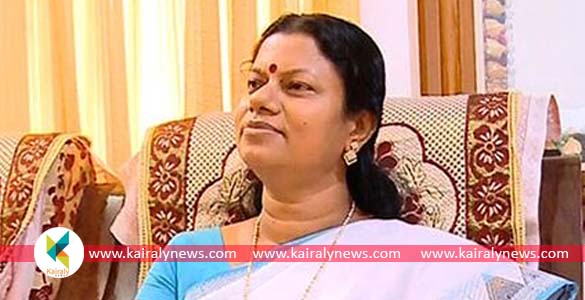 പെണ്‍കുട്ടിയെ തട്ടിക്കൊണ്ടുപോയ സംഭവം: ബിന്ദു കൃഷ്ണയ്ക്ക് എതിരെ പോക്സോ കേസ്