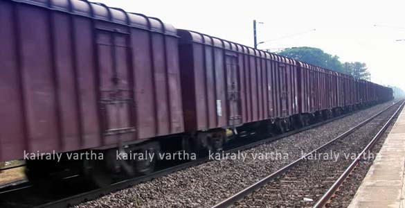 ആലപ്പുഴയുടെ മണ്ണില്‍ ഇനി ട്രയിനും ജനിക്കും; ബോഗി നിര്‍മ്മിക്കാനുള്ള ഓര്‍ഡര്‍ ചേര്‍ത്തലയിലേക്കും