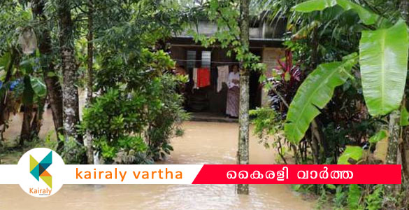 കൊല്ലത്ത് മഴ ശക്തമായി :പുനലൂരും കൊട്ടാരക്കരയിലും മണ്ണിടിച്ചിലും മഴവെള്ളപ്പാച്ചിലും