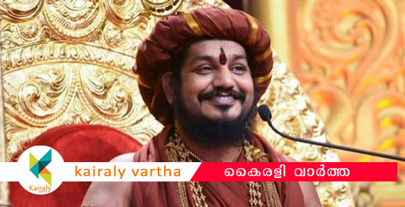 അറസ്റ്റിന് സാധ്യത ഏറി; പെണ്‍കുട്ടികളെ അന്യായ തടങ്കലില്‍ വെച്ച വിവാദ ആള്‍ദൈവം നിത്യാനന്ദ രാജ്യം വിട്ടു?