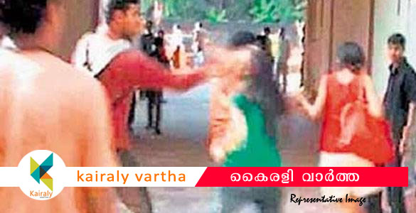 യുവാവിനെ പൂര്‍ണ നഗ്നനാക്കി കൈകള്‍ ബന്ധിച്ച ശേഷം മര്‍ദ്ദിച്ചു; ബത്തേരിയില്‍ സദാചാര ഗുണ്ടാ ആക്രമണം