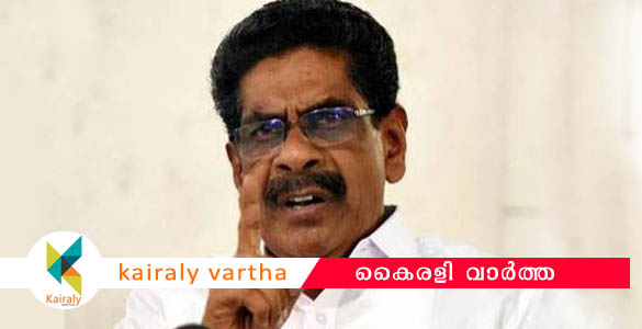 'താന്‍ പറയുന്നതാണ് പാര്‍ട്ടി നിലപാട്, അല്ലെങ്കില്‍ പാര്‍ട്ടി യോഗം ചേര്‍ന്ന് തീരുമാനിക്കണം' - മുല്ലപ്പള്ളി