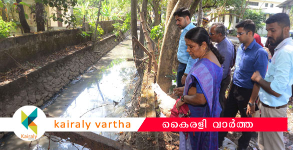 ഓപ്പറേഷൻ ബ്രേക്ക് ത്രൂ; കാരണക്കോടം തോടിന്‍റെ മുഖം മാറുന്നു