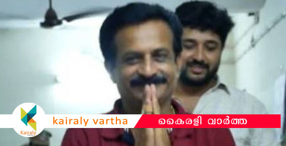 സാമൂഹ്യ സേവനത്തിനായി  ജോലി ഉപേക്ഷിക്കാന്‍ ആലോചനയെന്ന് രജിത് കുമാര്‍