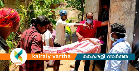 ആശുപത്രിയിലെത്താന്‍ വാഹനം കിട്ടിയില്ല; യുവതി വീട്ടിൽ ആണ്‍കുഞ്ഞിന് ജന്മം നല്‍കി