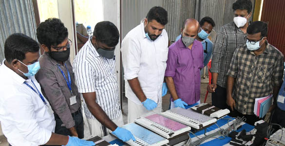 വോട്ടിംഗ് യന്ത്രങ്ങളുടെ ആദ്യഘട്ട പരിശോധന ഏറ്റുമാനൂരില്‍ പൂര്‍ത്തിയായി