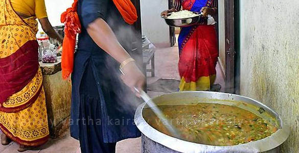 സൗജന്യ ഭക്ഷണവുമായി ഹരിപ്പാട് കമ്യൂണിറ്റി കിച്ചണുകളും ജനകീയ ഹോട്ടലുകളും