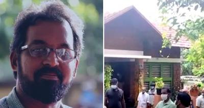 സ​ദാ​ചാ​ര ഗു​ണ്ട​ക​ളു​ടെ ആ​ക്ര​മ​ണം: അ​ധ്യാ​പ​ക​ൻ തൂ​ങ്ങി​മ​രി​ച്ച നി​ല​യി​ൽ