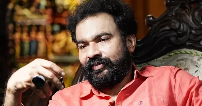 സാ​മ്പ​ത്തി​ക ത​ട്ടി​പ്പ്; മോ​ൻ​സ​ൺ മാ​വു​ങ്ക​ലി​ന്‍റെ ജാ​മ്യാ​പേ​ക്ഷ ത​ള്ളി