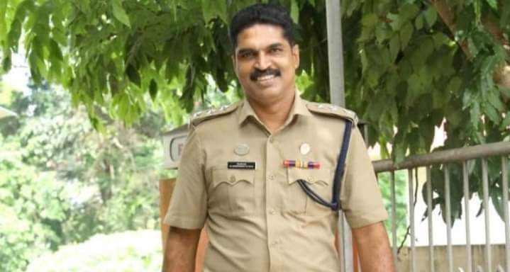 മനുഷ്യജീവന് വില പേശി സ്വകാര്യ ആശുപത്രി: പണമെറിഞ്ഞ് മാതൃകയായി ഡിവൈഎസ്പി