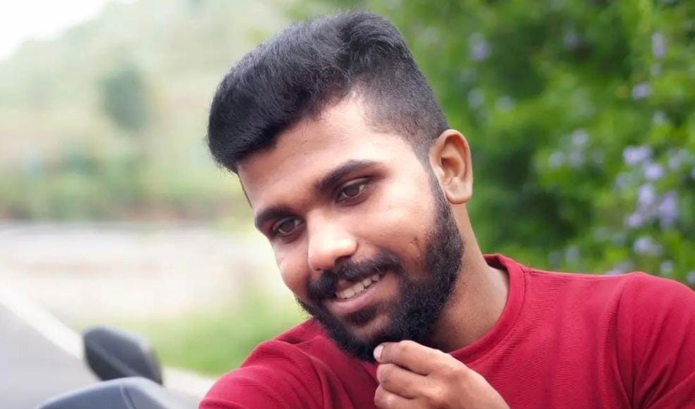 മുണ്ടക്കയത്ത് ദേശീയ പാതയിൽ ബസും ബൈക്കും കൂട്ടിമുട്ടി യുവാവിന് ദാരുണാന്ത്യം