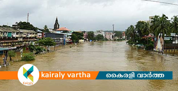 മീനച്ചിലാറ്റില്‍ പേരൂരിലും കോട്ടയത്തും കുമരകത്തും ജലനിരപ്പ് ഉയരുന്നു