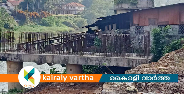 റിവർവ്യൂ റോഡ്; ഉദ്യോഗസ്ഥരുടെ പിഴവില്‍ ഒരു കുടുംബം കുടിയൊഴിപ്പിക്കൽ ഭീഷണിയില്‍