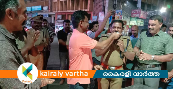 ഇരുന്നൂറോളം പേര്‍ കരുതൽ തടങ്കലില്‍: കോട്ടയത്ത് പ്രശ്നങ്ങള്‍ ഇല്ലാതെ പുതുവത്സരാഘോഷം