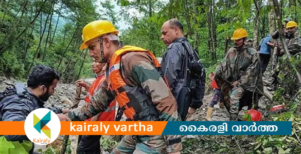 ക​ന​ത്ത മ​ഴയും മിന്നൽ വെള്ളപ്പൊക്കവും: സിക്കിമിൽ കുടുങ്ങി 3500 വിനോദസഞ്ചാരികൾ