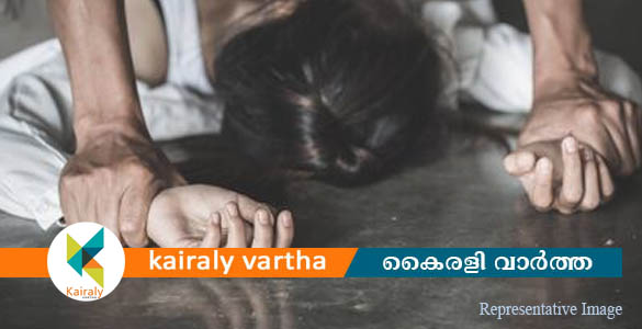 13 വയസ്സുകാരിയെ തട്ടിക്കൊണ്ടുപോയി 28 ദിവസം പീഡിപ്പിച്ചു; പ്രതികൾ ഒളിവിൽ