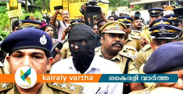 കളമശേരി സ്‌ഫോടനം: പ്രതി ഡൊമനിക്ക് മാര്‍ട്ടിന്‍ കസ്റ്റഡിയില്‍