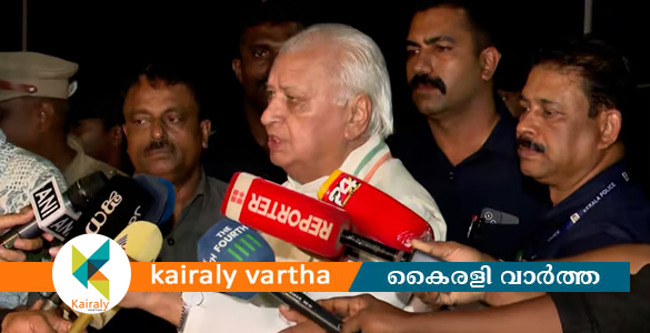 ഗവർണർക്ക് നേരെ കരിങ്കൊടി വീശിയ 19 എസ്എഫ്ഐ പ്രവര്‍ത്തകർ കസ്റ്റഡിയിൽ