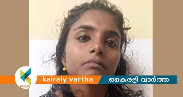 'സ്വർണം പൂജിക്കാം'; വീട്ടമ്മയെ കബളിപ്പിച്ച് 12 പവൻ തട്ടിയെടുത്തു; യുവതി അറസ്റ്റിൽ