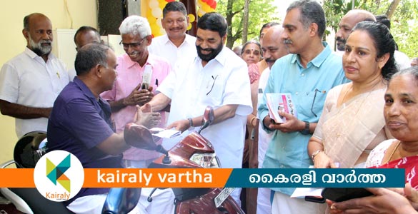 പാമ്പാടി ബ്ലോക്ക് പഞ്ചായത്തിന്റെ വികസനക്ഷേമ പദ്ധതികളുടെ ഉദ്ഘാടനം മന്ത്രി വി.എൻ വാസവൻ നിർവഹിച്ചു