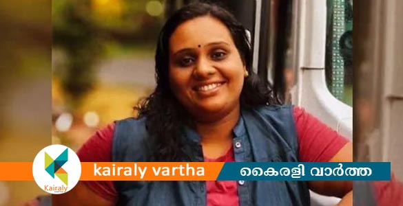 രാമപുരത്ത് കാര്‍ നിയന്ത്രണംവിട്ട് പാറയിലിടിച്ചു; തെള്ളകം സ്വദേശിനിക്ക് ദാരുണാന്ത്യം