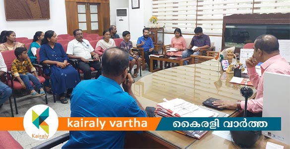 ദുരിതാശ്വാസ ക്യാമ്പുകൾ പ്രവർത്തിക്കുന്ന സ്‌കൂളുകൾ തുറക്കാൻ തീരുമാനം