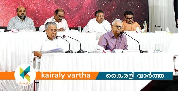 ഗ്രാമീണ റോഡുകളുടെ നവീകരണം സെപ്റ്റംബറിനുള്ളിൽ പൂർത്തിയാക്കണം- മുഖ്യമന്ത്രി