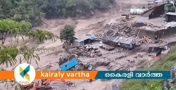 സിക്കിമില്‍ ശക്തമായ മണ്ണിടിച്ചിലും മഴയും; നാല് പേർ മരിച്ചു, മൂന്ന് പേരെ കാണാനില്ല