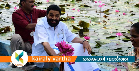 അയ്മനം ആമ്പല്‍ വസന്തം, കനാല്‍ ടൂറിസം ഫെസ്റ്റ്; മന്ത്രി വി.എൻ. വാസവൻ ഉദ്ഘാടനം ചെയ്തു