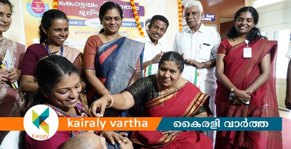 പള്‍സ് പോളിയോ പ്രതിരോധം; കുട്ടികള്‍ക്ക് തുള്ളിമരുന്ന് നല്‍കി