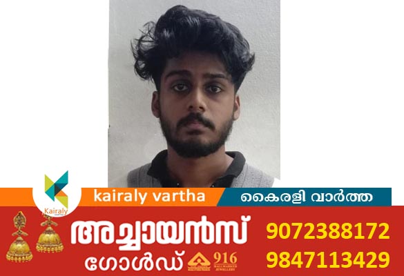 അനധികൃതമായി റെന്&zwj;റ് എ കാർ ബിസിനസ് നടത്തി വന്നിരുന്ന മാഫിയ സംഘത്തിലെ പ്രധാനി അറസ്റ്റിൽ