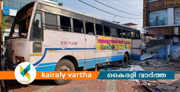 ഡ്രൈവിങ്ങിനിടെ ഹൃദയാഘാതം; മാവേലിക്കരയിൽ കെഎസ്ആർടിസി ബസ് ഡ്രൈവർ മരിച്ചു