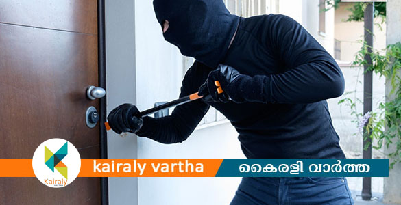 കോഴിക്കോട് സൈബർ സെക്യൂരിറ്റി വിദഗ്ധന്റെ വീട്ടിൽ മോഷണം; 21 പവൻ സ്വര്&zwj;ണം കവർന്നു
