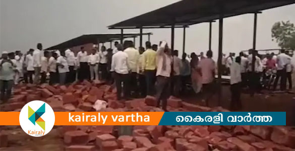 മഹാരാഷ്ട്രയിൽ ക്ഷേത്രമതിൽ തകർന്ന് വീണ് അപകടം; ആറ് പേർ ദാരുണാന്ത്യം