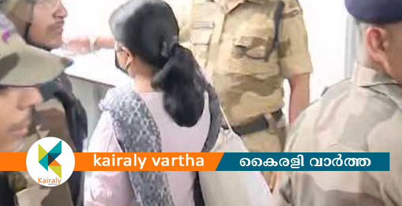 സിഎംആർഎൽ-എക്സാലോജിക് കേസ്: വീണ. ടി ഇ.ഡിക്ക് മുന്നിൽ