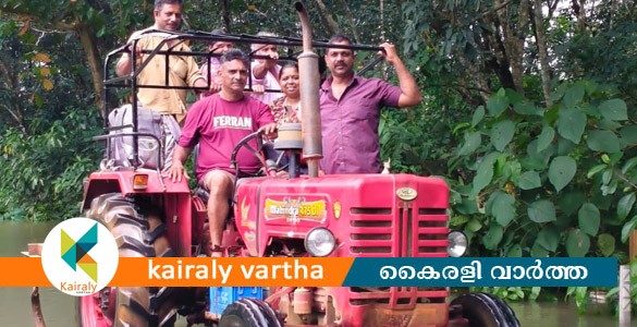 പേരൂർ വെള്ളത്തിൽ മുങ്ങി; കൈത്താങ്ങുമായി മോൻസി ഇത്തവണയുമിറങ്ങി