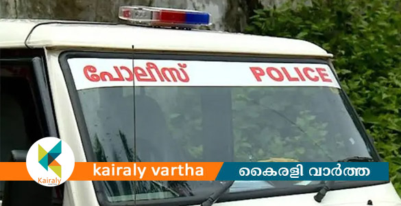 ചങ്ങനാശ്ശേരിയിൽ വൻ ചീട്ടുകളി സംഘം പിടിയിൽ; 12 പേർ അറസ്റ്റിൽ