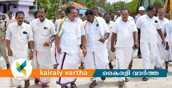 നേരേകടവ് - മാക്കേകടവ് പാലം നിർമാണം അന്തിമ ഘട്ടത്തിൽ, സമീപനപാതയുടെ ടാറിംഗ് ഉടൻ പൂർത്തിയാക്കും