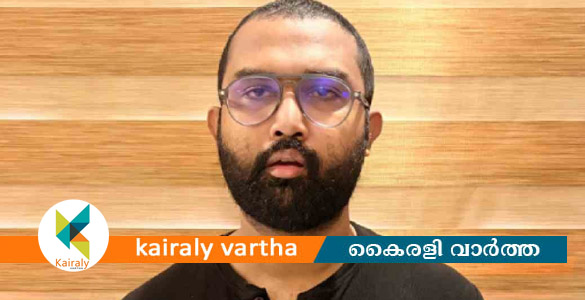 എറണാകുളത്ത് സിനഗോഗിനു മുന്നിലെ ബാനറുകളും ഫ്ലക്സും തീകൊളുത്തി നശിപ്പിച്ചു; പ്രതി പിടിയിൽ