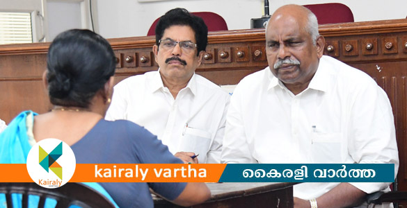 വയോജന കമ്മിഷൻ സിറ്റിംഗ്; 17 പരാതികൾ പരിഗണിച്ചു